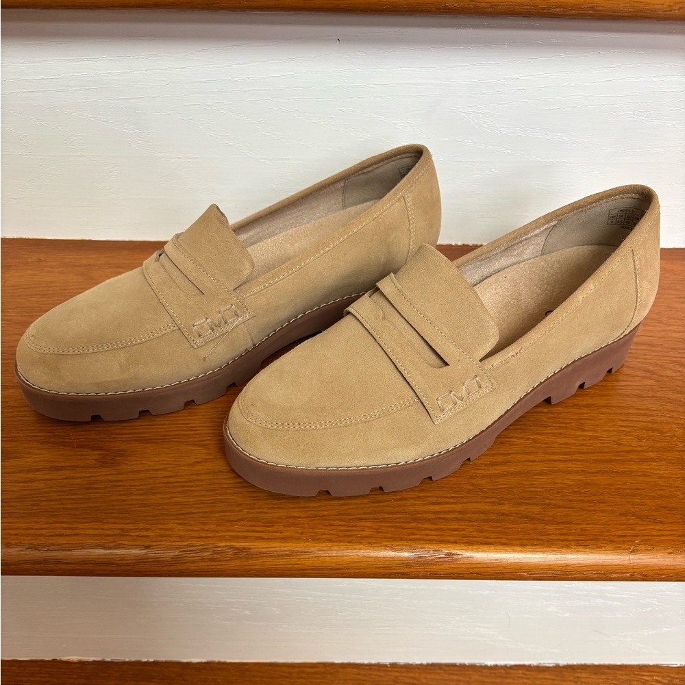 Vionic Cheryl II Lug Loafers